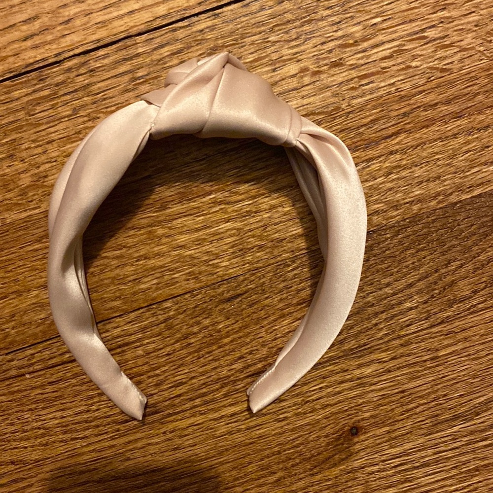 Beautiful champagne color headband from J. Crew